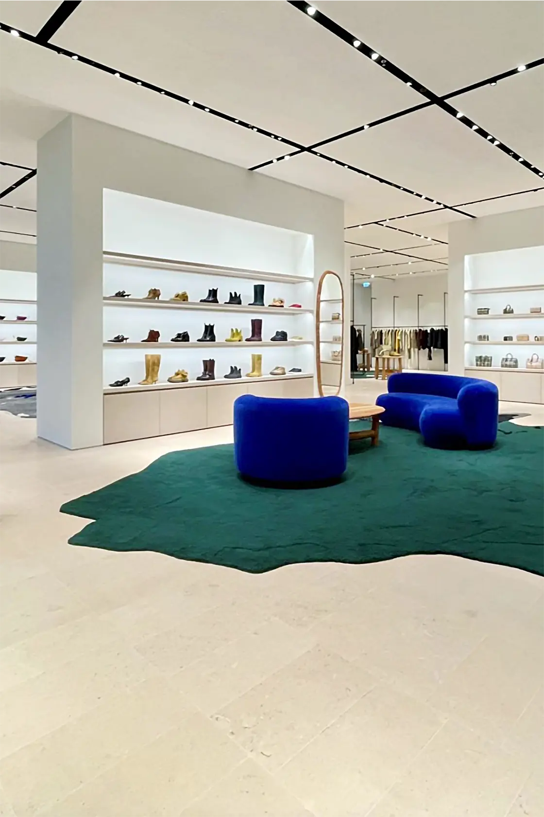 Burberry Mall of Emirates - 2